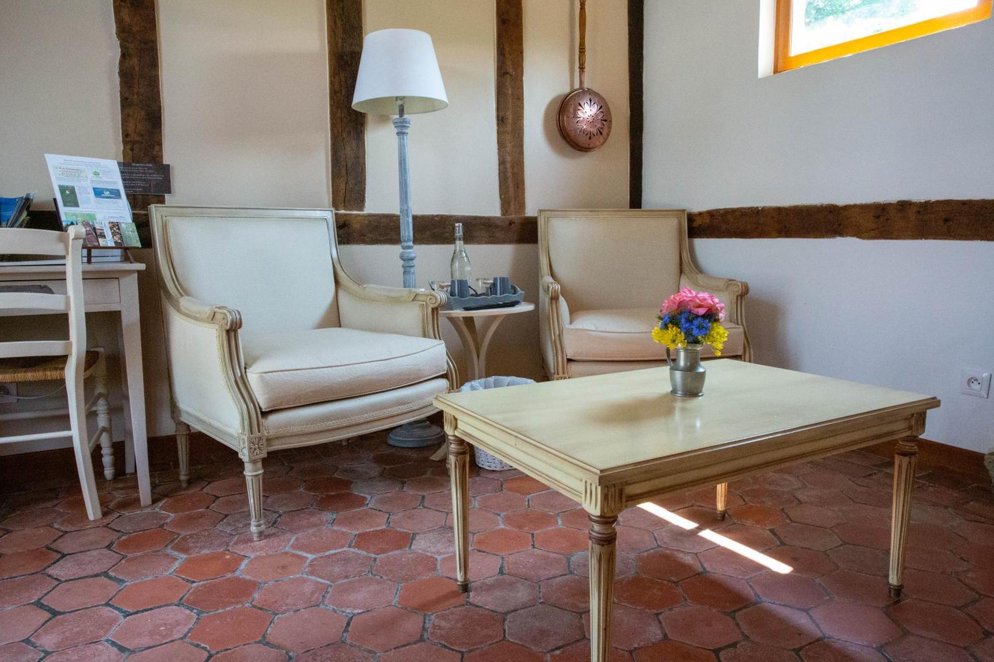L'Etape Normande Bed & Breakfast Montroty  Exterior foto