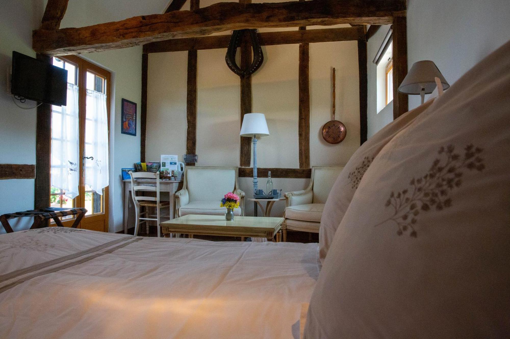 L'Etape Normande Bed & Breakfast Montroty  Exterior foto