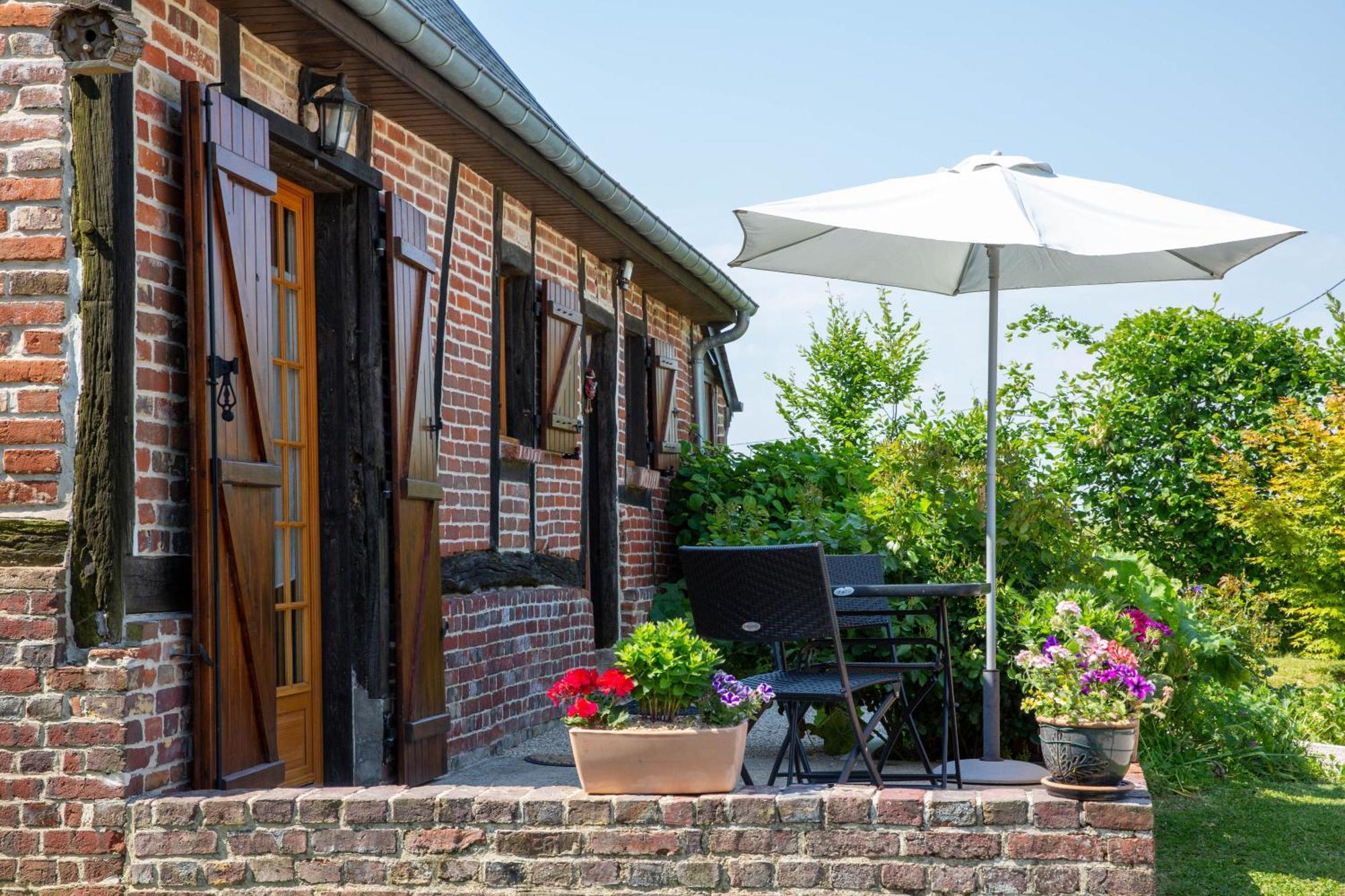 L'Etape Normande Bed & Breakfast Montroty  Exterior foto