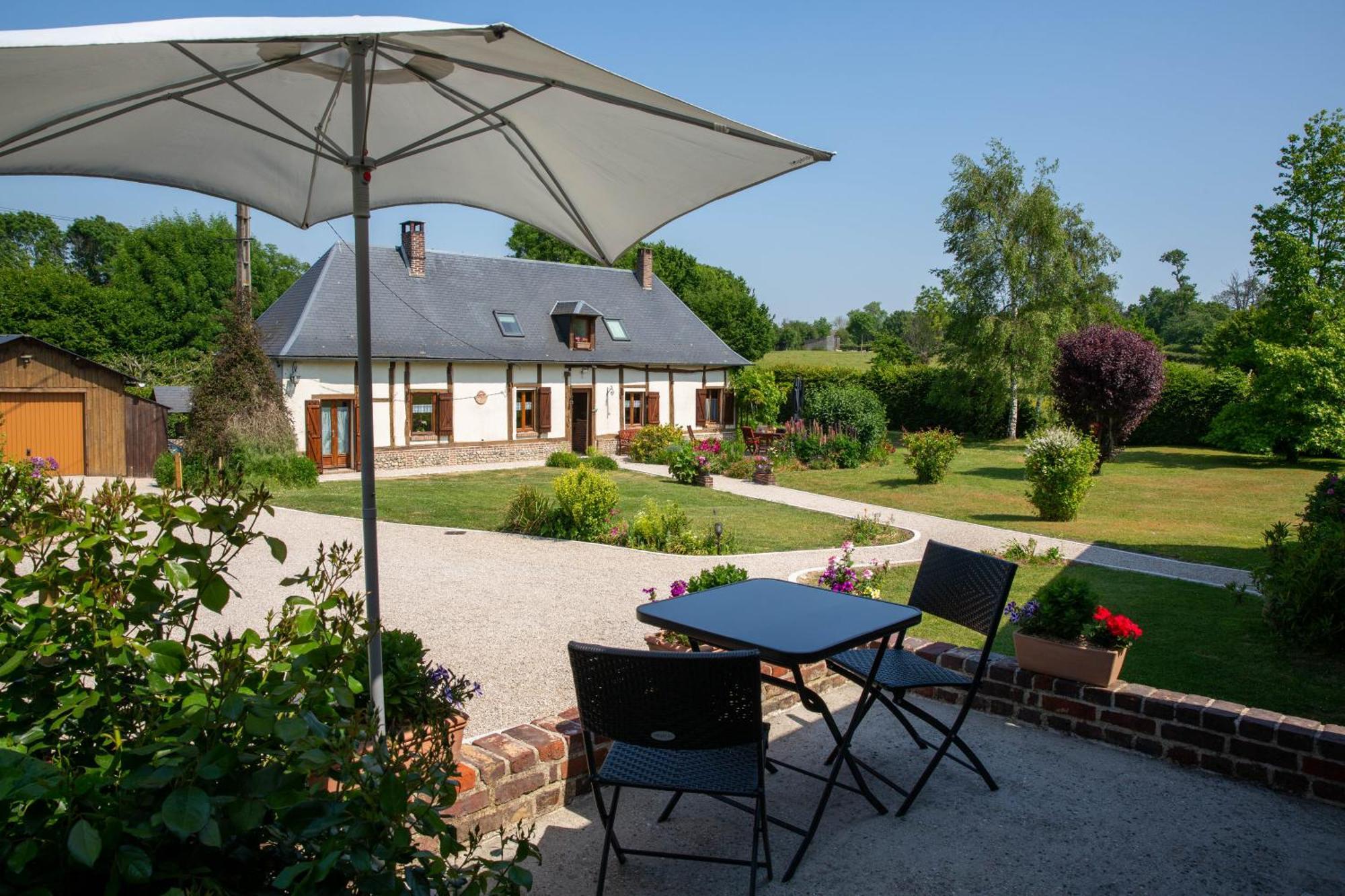L'Etape Normande Bed & Breakfast Montroty  Exterior foto